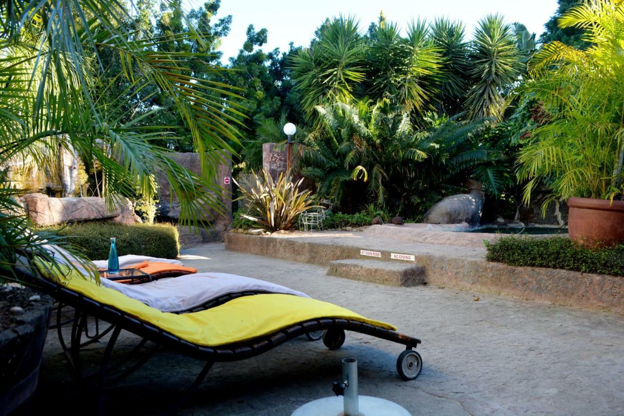 Beyond Cui Bono Guesthouse أدو المظهر الخارجي الصورة
