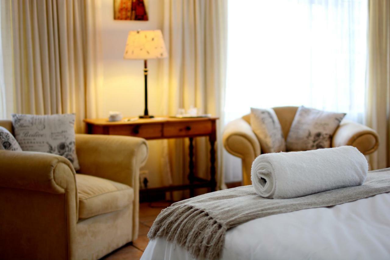 Beyond Cui Bono Guesthouse أدو المظهر الخارجي الصورة